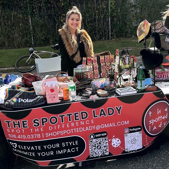 Meet your Posher, Amanda - Picture 8 of 11